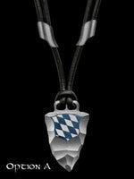 Laden Sie das Bild in den Galerie-Viewer, Faustkeil Bayern