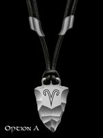 Laden Sie das Bild in den Galerie-Viewer, Faustkeil Sternzeichen Widder