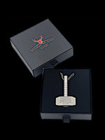 Load image into Gallery viewer, Titan Anhänger Thor Hammer Mjölnir mit Valknut und Runen in Etui