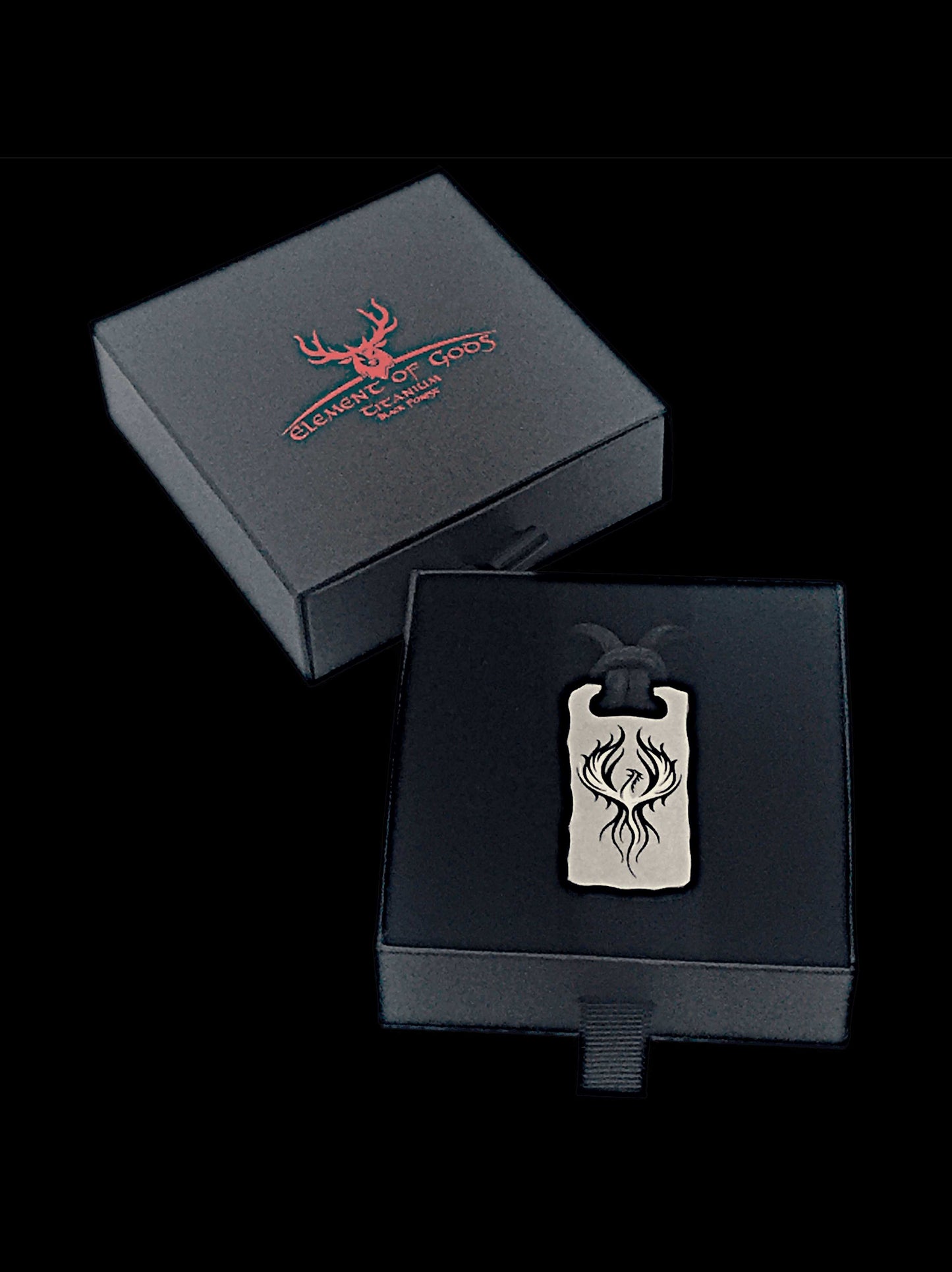 Titan Anhänger Monument Plate mit Phoenix Design in einem Etui