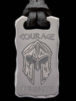 Laden Sie das Bild in den Galerie-Viewer, Titan Anhänger Monument Plate mit Sparta Design von Element of Gods