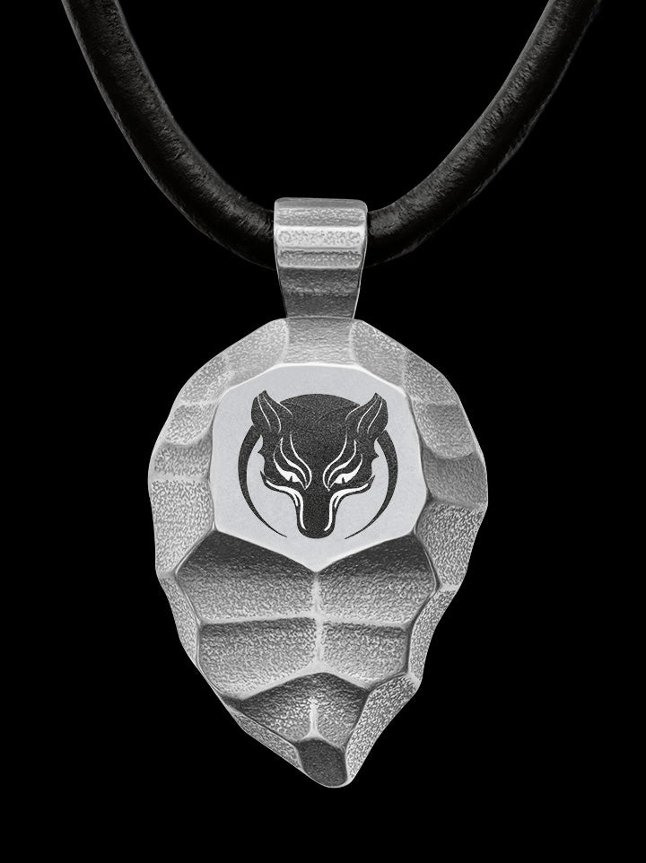 Titankeil Wolf
